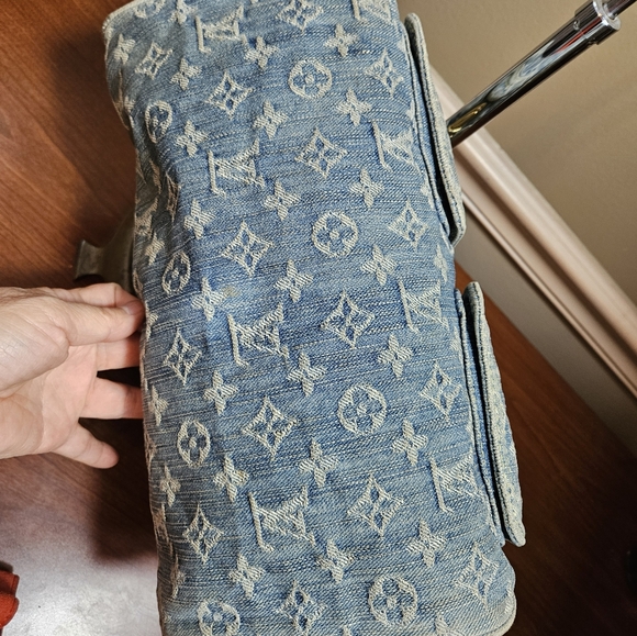 Auth LOUIS VUITTON Neo Speedy Denim Jean Handbag - Picture 9 of 17